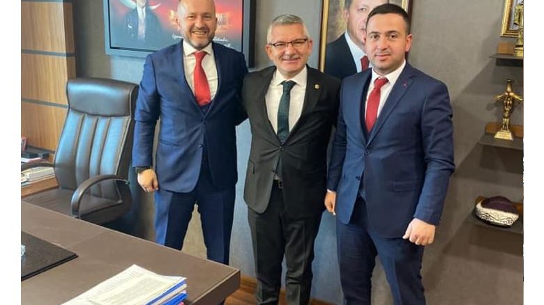 BAŞKAN EMÜR PROJELER İÇİN ANKARA’DA