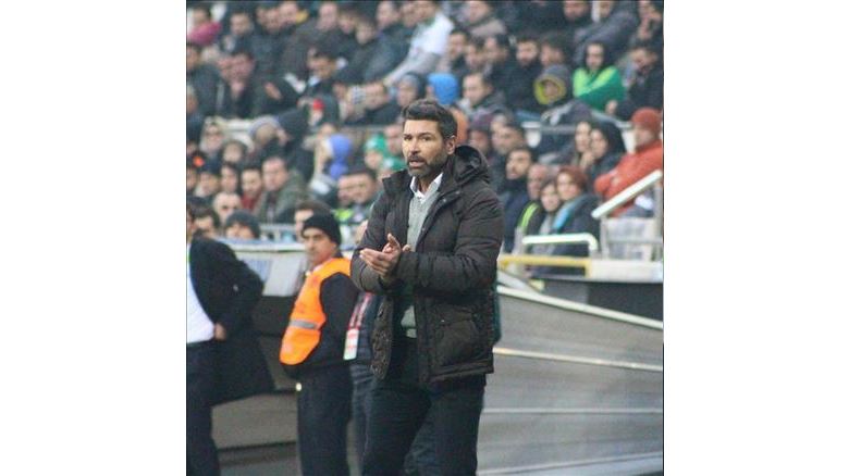 Giresunspor Hakan Kutlu ile Bambaşka