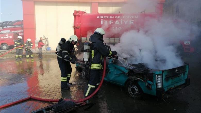İtfaiye Personeline Gaz Yangınlarını Söndürme Eğitimi Verildi
