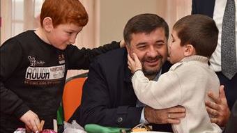 Şenlikoğlu Görme Engelli öğrencileri ziyaret etti